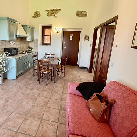 Residence Maria Giulia Corciano Zewnętrze zdjęcie