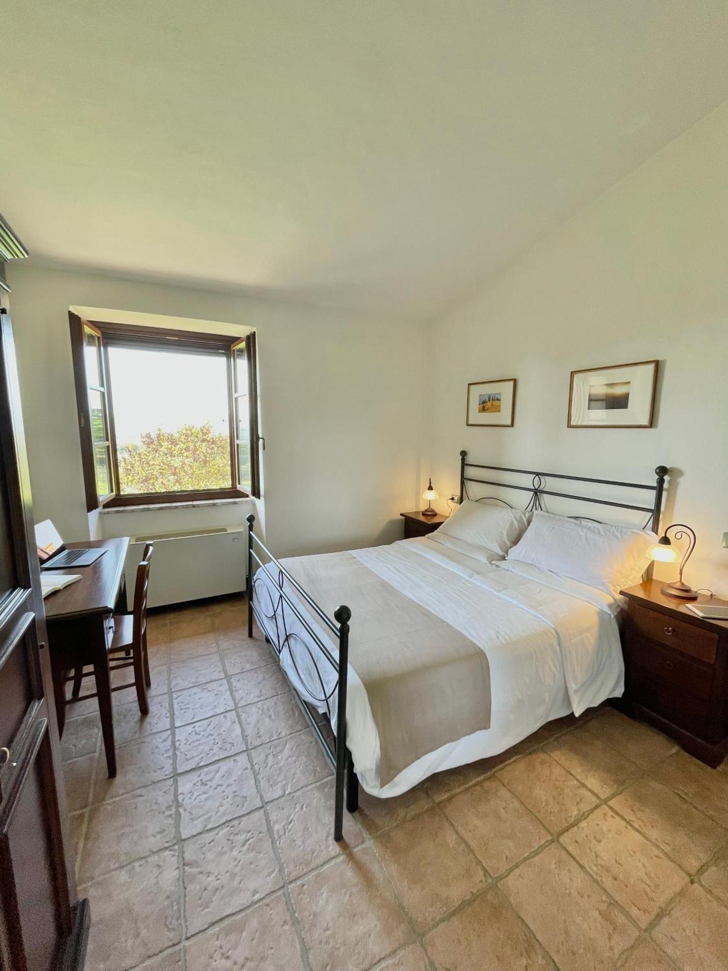 Residence Maria Giulia Corciano Zewnętrze zdjęcie